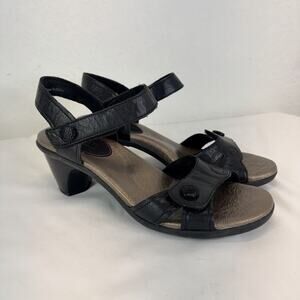 Aravon By New Balance Black Ankle Strap Sandals Size 8B Heel 2-1/2" classic